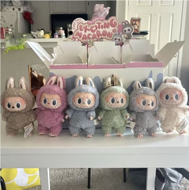 Authentic  Labubu Macaron Labubu Plush Toy Fashion Keychain POP MART